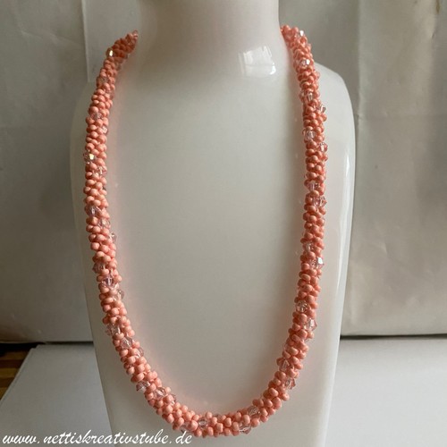 Handgefertigte damenkette aus - handgefertigte,