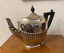 Queen Anne Teekanne James