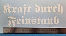 Schriftzug *Kraft durch