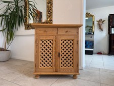 Antike Bäuerliche Anrichte