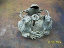 Wasserspeier Frosch Frösche