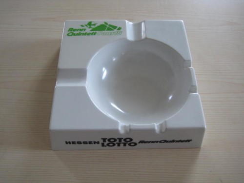 Aschenbecher-Hessen-Toto