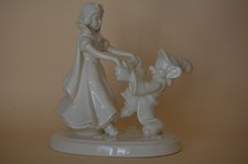 Schneewittchen tanzt mit Zwerg Walt Disney Figur weiss Goebel Neu
