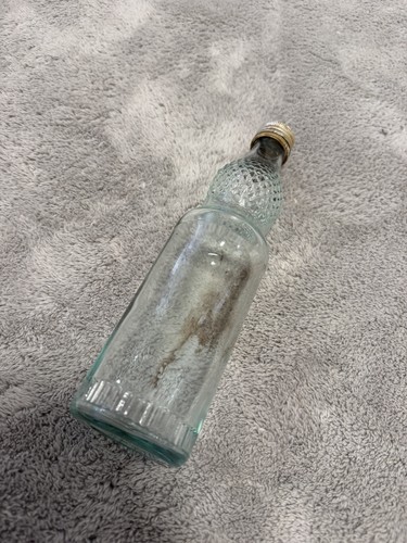 Glasflasche aus dem - , 19