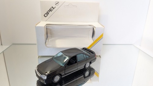 Gama opel omega - 1:43,