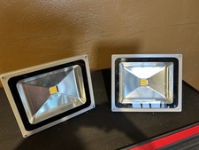 8Stück LED Strahler Fluter Lampen Warmweis 50 Watt IP 65 Hallenbeleuchtung Werk