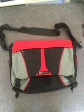 UMHÄNGETASCHE, DOWN AND OUT ATHELIC BAG , Tasche