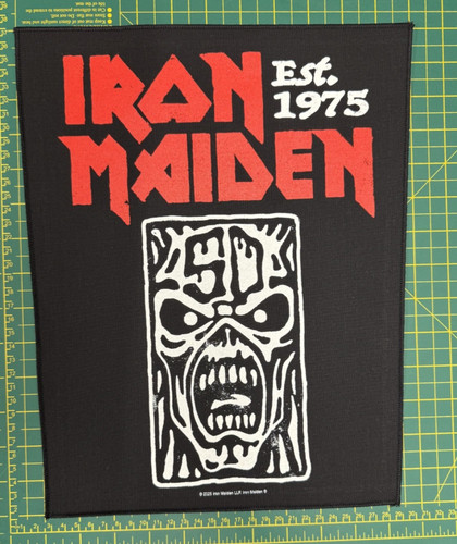 Iron maiden est 1975 - iron,