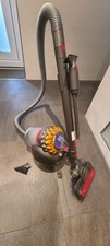 Dyson Big Ball Multifloor 2 mit Zubehör  , wenig benutzt, gereinigt 