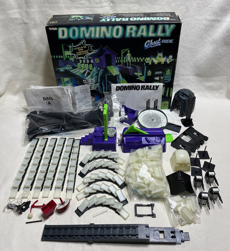 Domino rally ghost - domino, rally: