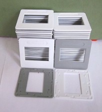 50  Dia Rahmen   vorn weiß hinten hellgrau  Kunststoff   Revue