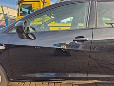 TÜR LINKS VORNE DOOR LEFT