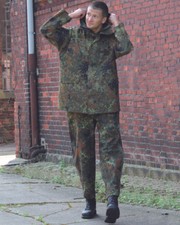 Bundeswehr-Nässeschutzanzug