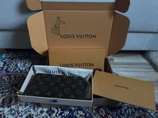 Louis Vuitton Monogram Zippy