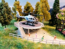 Hubschrauber Polizei  Helicopter mit Landeplatz  Spur N  1:160
