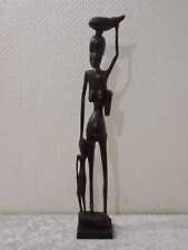 Schwangere Frau mit Kind