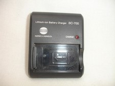 Konica Minolta BC-700 Charger