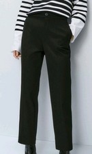 MASSIMO DUTTI, Studio