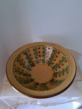 Dekorative Keramikschale