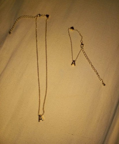 Buchstaben kette und armband - kette,