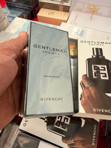 Givenchy gentleman society - gentleman,