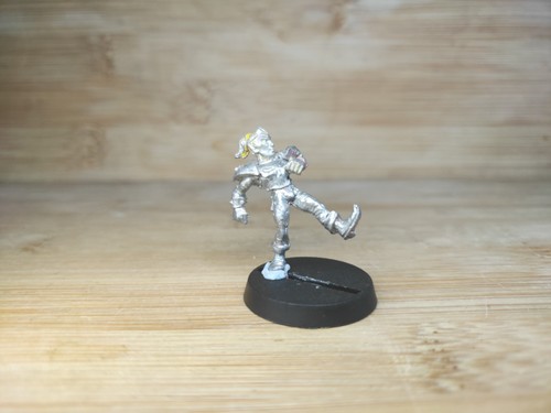 Bloodbowl elf kicker elves - bloodbowl, c