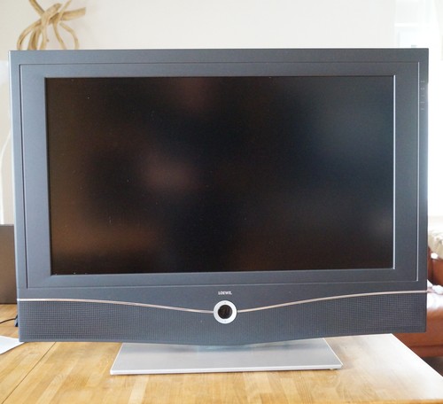 Loewe xelos a32 full - full, hd