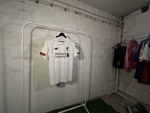 Liverpool auswärtstrikot - liverpool,