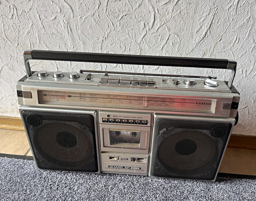 Sharp 8686 boombox - gf-8686,
