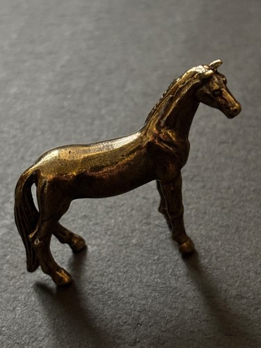 Pferd aus massivmessing - aus, |