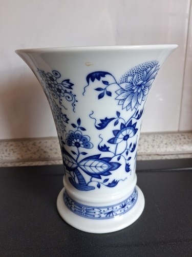 Trichtervase von - trichtervase,