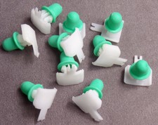 10X ZIERLEISTENKLAMMER HALTERUNG CLIPS FÜR VW PASSAT 3B2 3B3 3B5 3B6