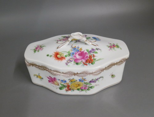 Florale dose 11 cm - dose,