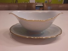 Elegante Porzellan-Schale mit