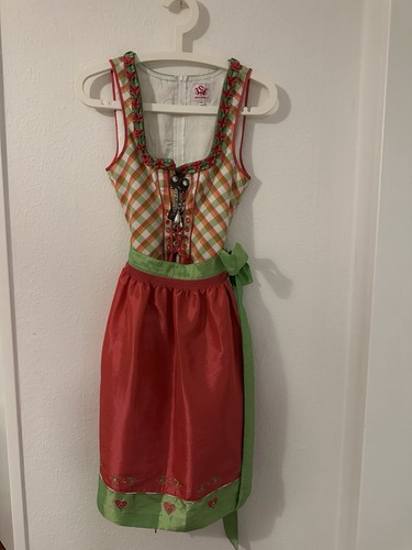 Country line dirndl - country,