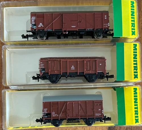 Minitrix güterwagen 13625 - 3x,