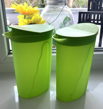 Tupperware-Set: 2 x Kanne (je