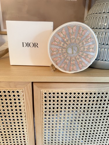 Dior beaute kosmetik pouch - dior,