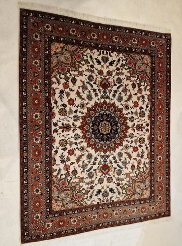 Tabriz - , (täbris)