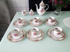 Winterling Kirchenlamitz Kaffeeservice für 6 Personen mit Blumen u. Goldrand