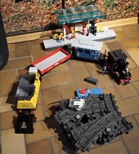 *-*Playmobil Eisenbahn aus 4017 Dampflok mit Licht?Waggons, Bahnhof Neustadt*-