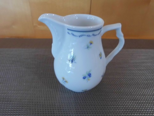Milchkännchen klein 2 - milchkännchen,