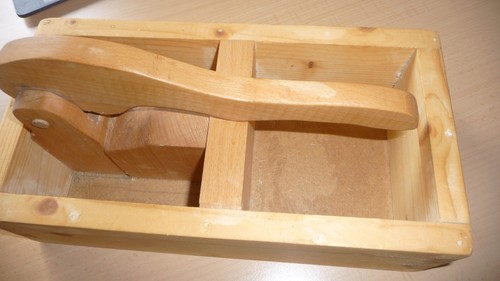 Vollholz nussknacker mit - vollholz,