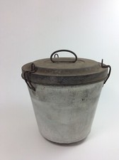 Alte Metall Puddingform