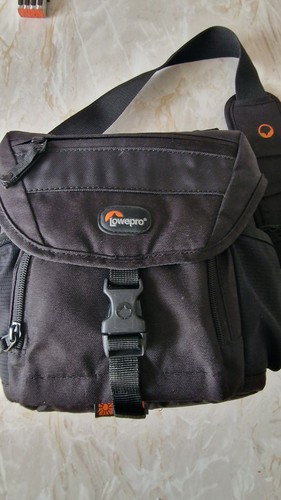 Lowepro nova 140 - nova, aw