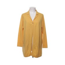 Aida Barni, Strickjacke