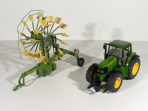 Siku control traktor john - 1:32,