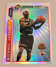 Michael Jordan # M14 Refraktor Inserts 1998-99 Topps Mystery-Finest Mint Vintage