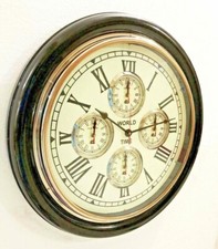 Schwarze Holzuhr, Weltzeituhr