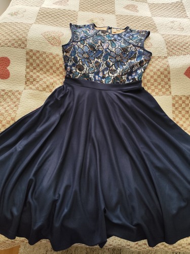 Zauberhaftes kleid bodyflirt - zauberhaftes,